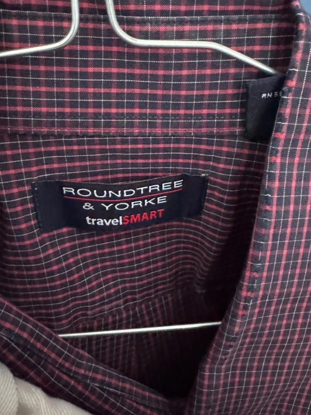 Lot of 3 Roundtree & Yorke Travel Smart Men's short sleeve Dress Shirts Size XXL